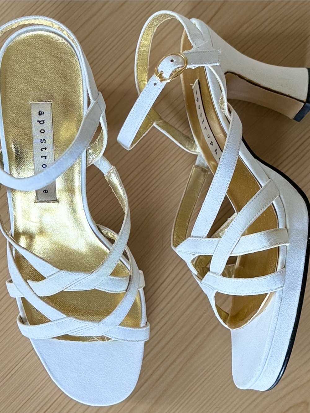 Apostrophe White Strappy Block Heel Sandals Y2K platform heels kittenblock heels - Picture 3 of 9